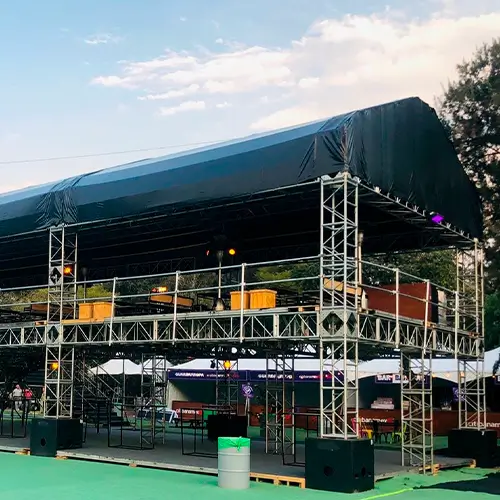 Escenario sumergible Cancún