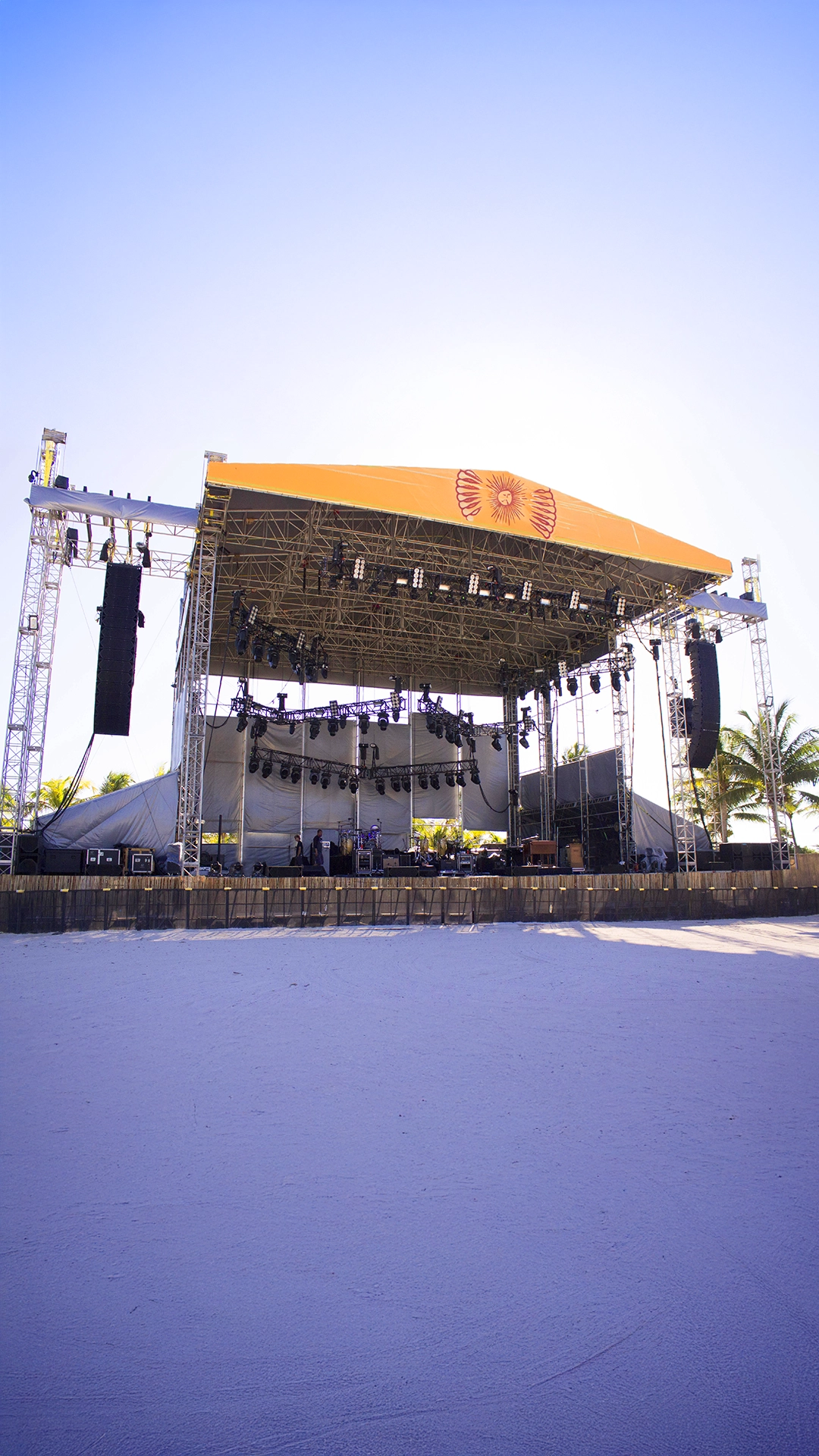 DESIGNS para activaciones de stand de festivales en mexico