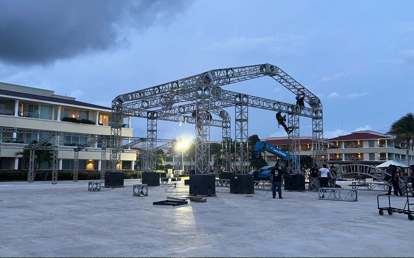 layher en riggingplot mexico