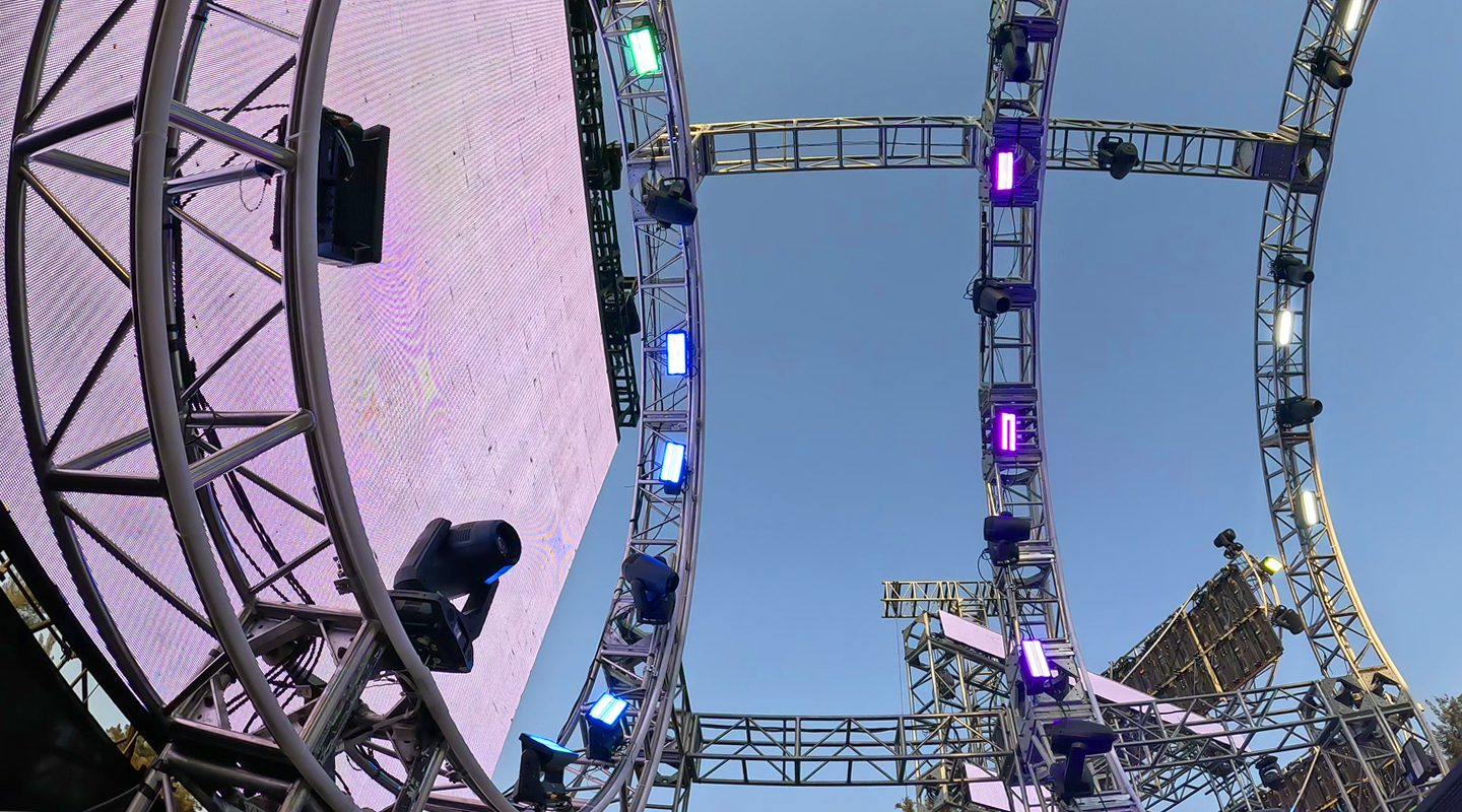 edc 2023 STEREOBLOOM por riggingplot cancun